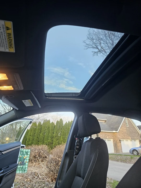 2019 Honda Civic 10th Gen - Image 29 of 31