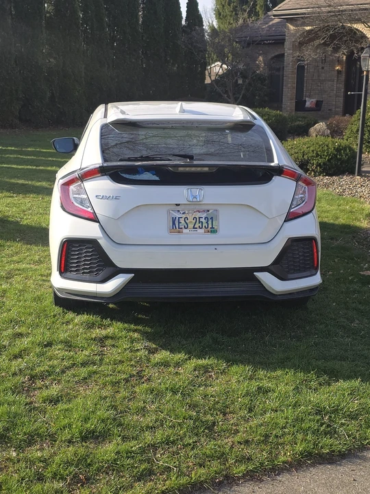 2019 Honda Civic 10th Gen - Image 3 of 31