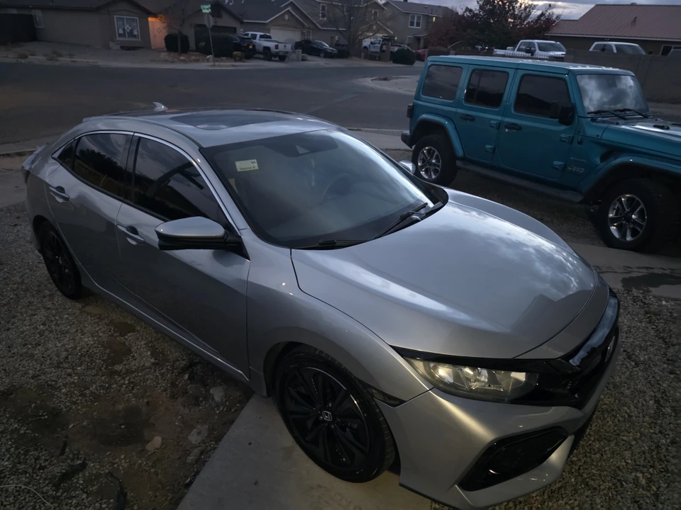 2019 Honda Civic 10th Gen - Image 14 of 17