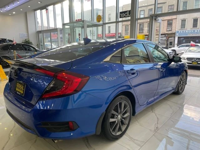 2019 Honda Civic 10th Gen - Image 6 of 21
