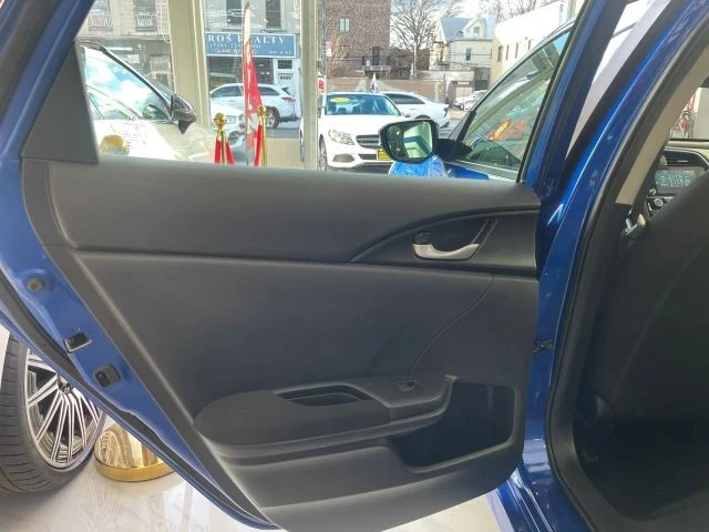 2019 Honda Civic 10th Gen - Image 17 of 21