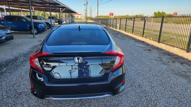 2019 Honda Civic 10th Gen - Image 9 of 21