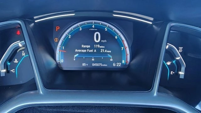 2019 Honda Civic 10th Gen - Image 28 of 31