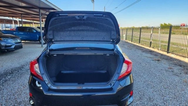 2019 Honda Civic 10th Gen - Image 13 of 21