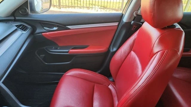 2019 Honda Civic 10th Gen - Image 19 of 21
