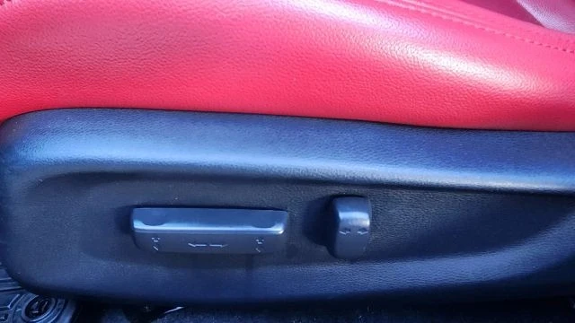 2019 Honda Civic 10th Gen - Image 18 of 31