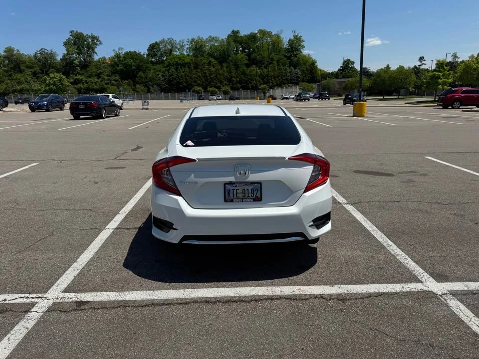 2019 Honda Civic 10th Gen - Image 5 of 17