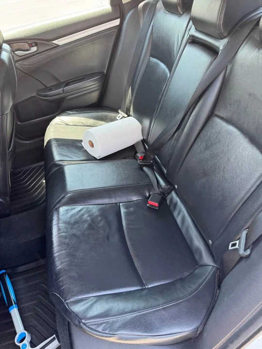 2019 Honda Civic 10th Gen - Image 16 of 17