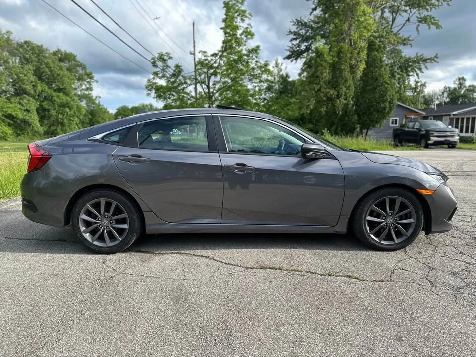 2019 Honda Civic 10th Gen - Image 6 of 21
