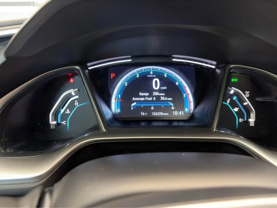 2019 Honda Civic 10th Gen - Image 12 of 20