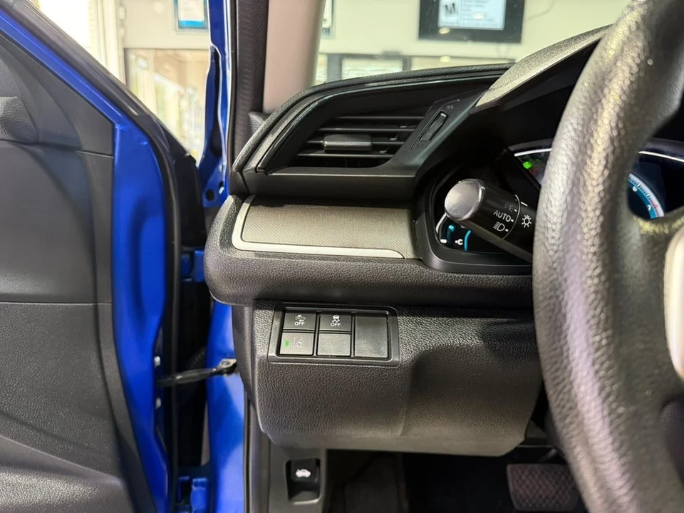 2019 Honda Civic 10th Gen - Image 20 of 31