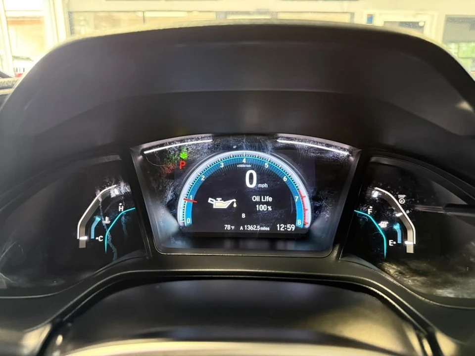 2019 Honda Civic 10th Gen - Image 14 of 31