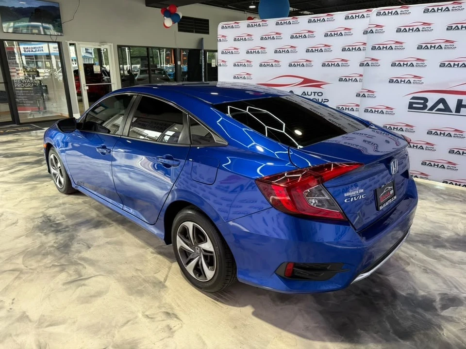2019 Honda Civic 10th Gen - Image 10 of 31