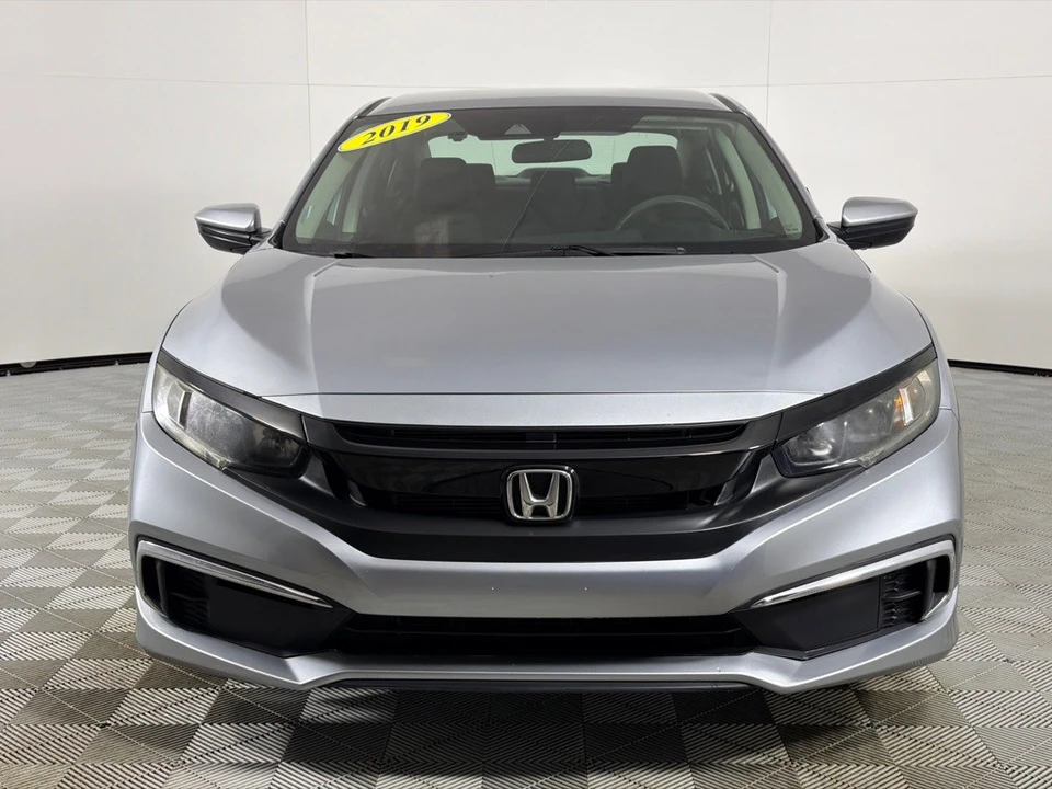 2019 Honda Civic 10th Gen - Image 9 of 12