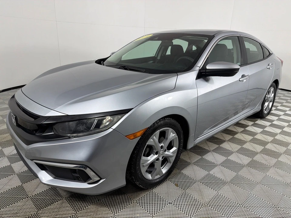 2019 Honda Civic 10th Gen - Image 7 of 12