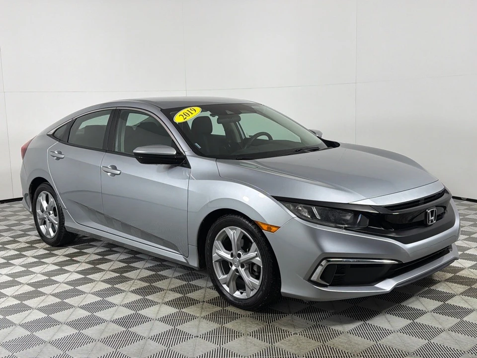 2019 Honda Civic 10th Gen - Image 3 of 12