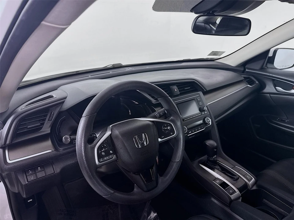 2019 Honda Civic 10th Gen - Image 9 of 21