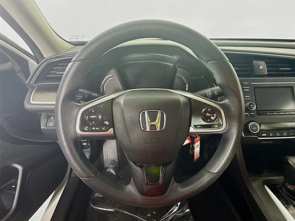 2019 Honda Civic 10th Gen - Image 11 of 21