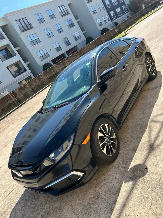 2019 Honda Civic 10th Gen - Image 10 of 21