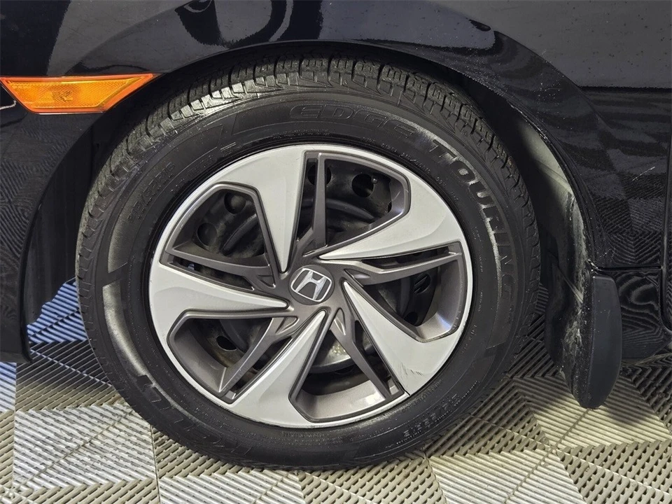 2019 Honda Civic 10th Gen - Image 4 of 21