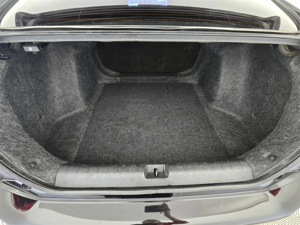 2019 Honda Civic 10th Gen - Image 10 of 12