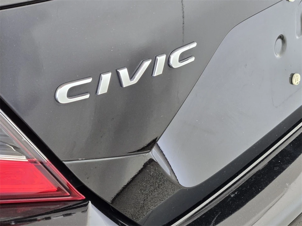 2019 Honda Civic 10th Gen - Image 9 of 12