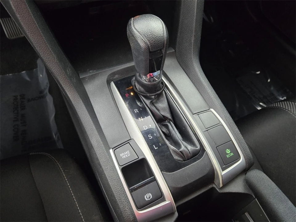 2019 Honda Civic 10th Gen - Image 19 of 21