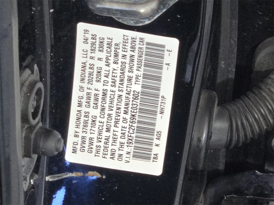 2019 Honda Civic 10th Gen - Image 15 of 21