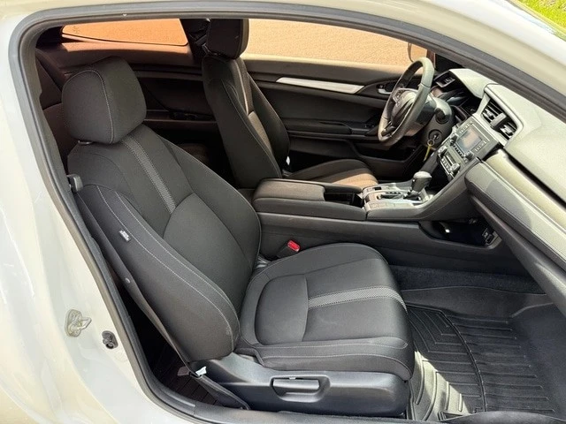2019 Honda Civic 10th Gen - Image 16 of 24