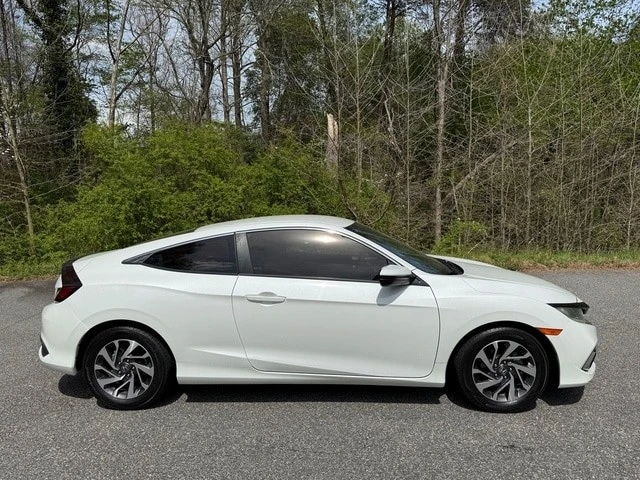 2019 Honda Civic 10th Gen - Image 5 of 21
