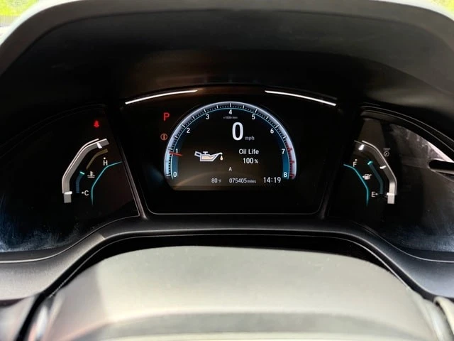 2019 Honda Civic 10th Gen - Image 18 of 21