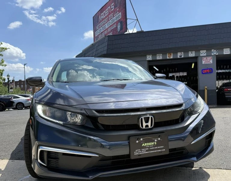 2019 Honda Civic 10th Gen - Image 2 of 12