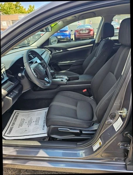 2019 Honda Civic 10th Gen - Image 6 of 12