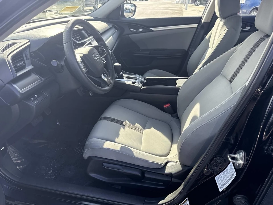 2019 Honda Civic 10th Gen - Image 18 of 21