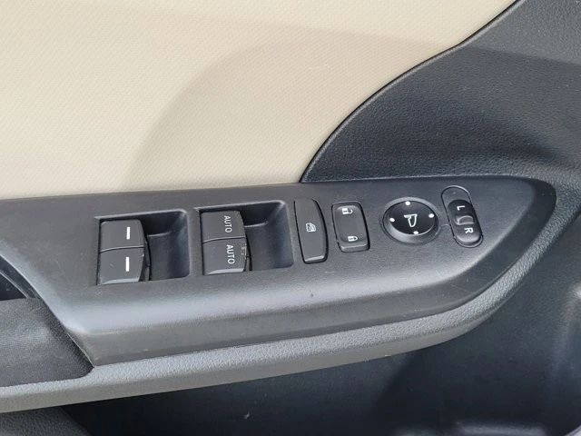 2019 Honda Civic 10th Gen - Image 15 of 27