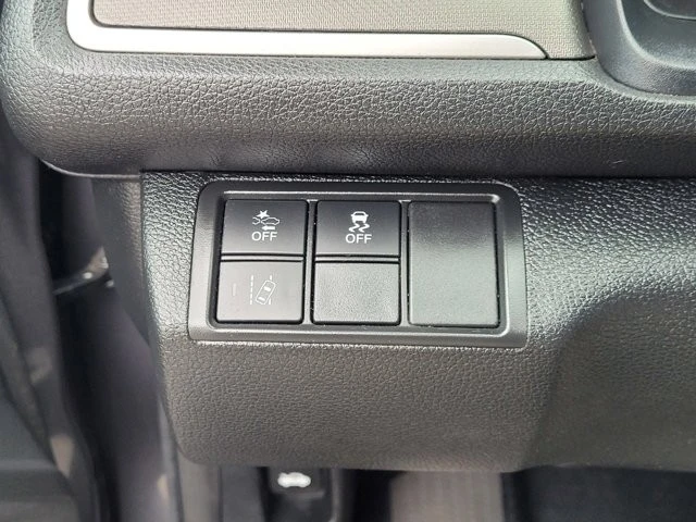 2019 Honda Civic 10th Gen - Image 17 of 27