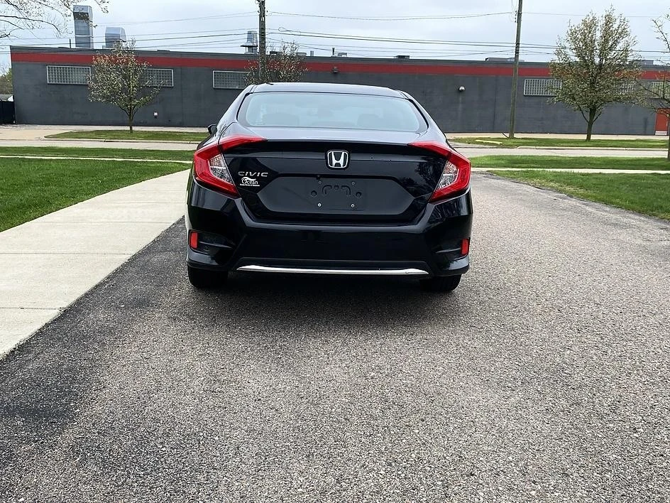 2019 Honda Civic 10th Gen - Image 6 of 31