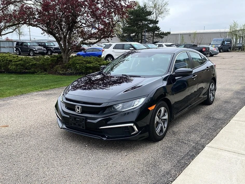 2019 Honda Civic 10th Gen - Image 3 of 31