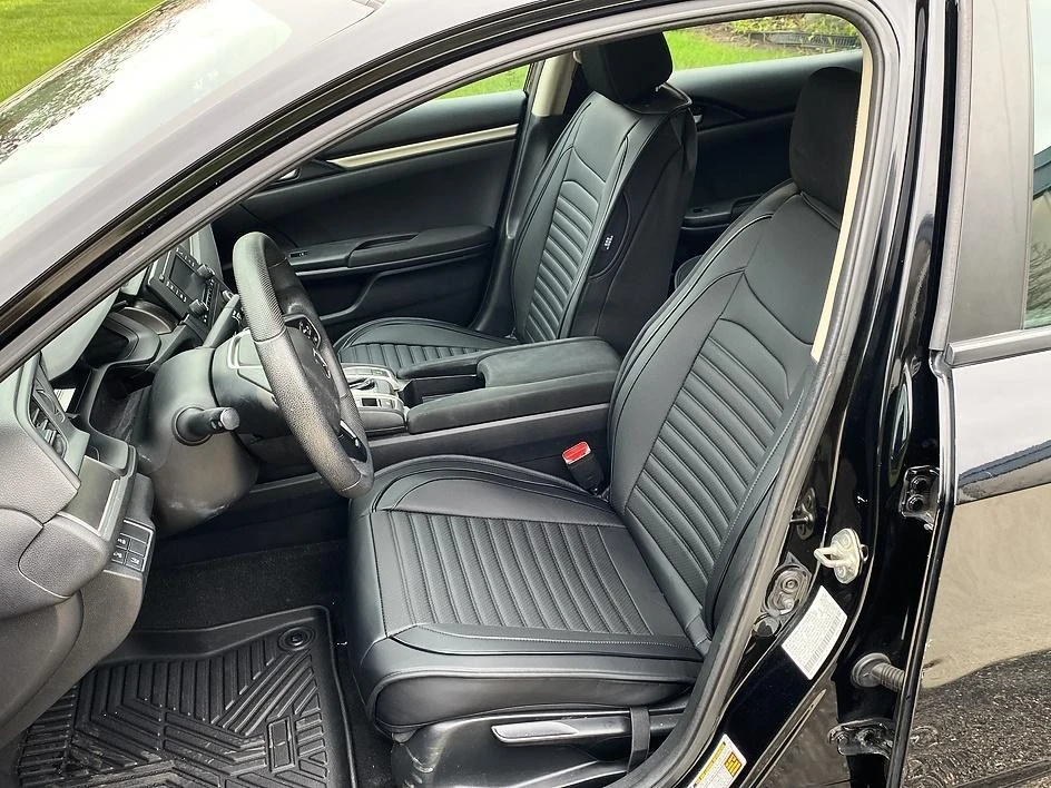 2019 Honda Civic 10th Gen - Image 18 of 31