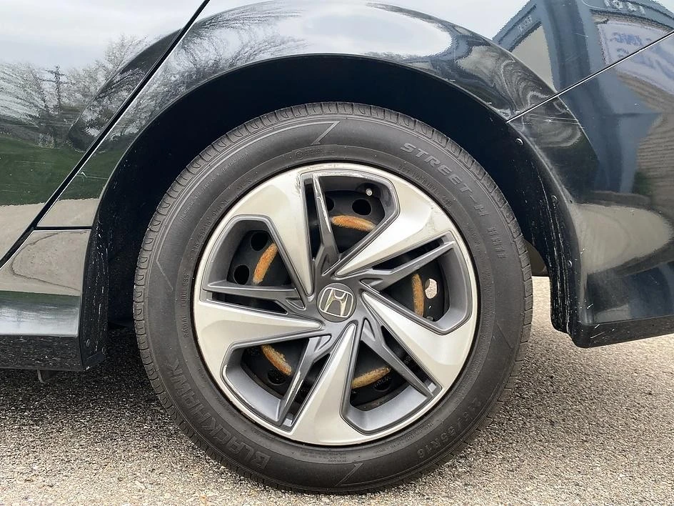 2019 Honda Civic 10th Gen - Image 12 of 31