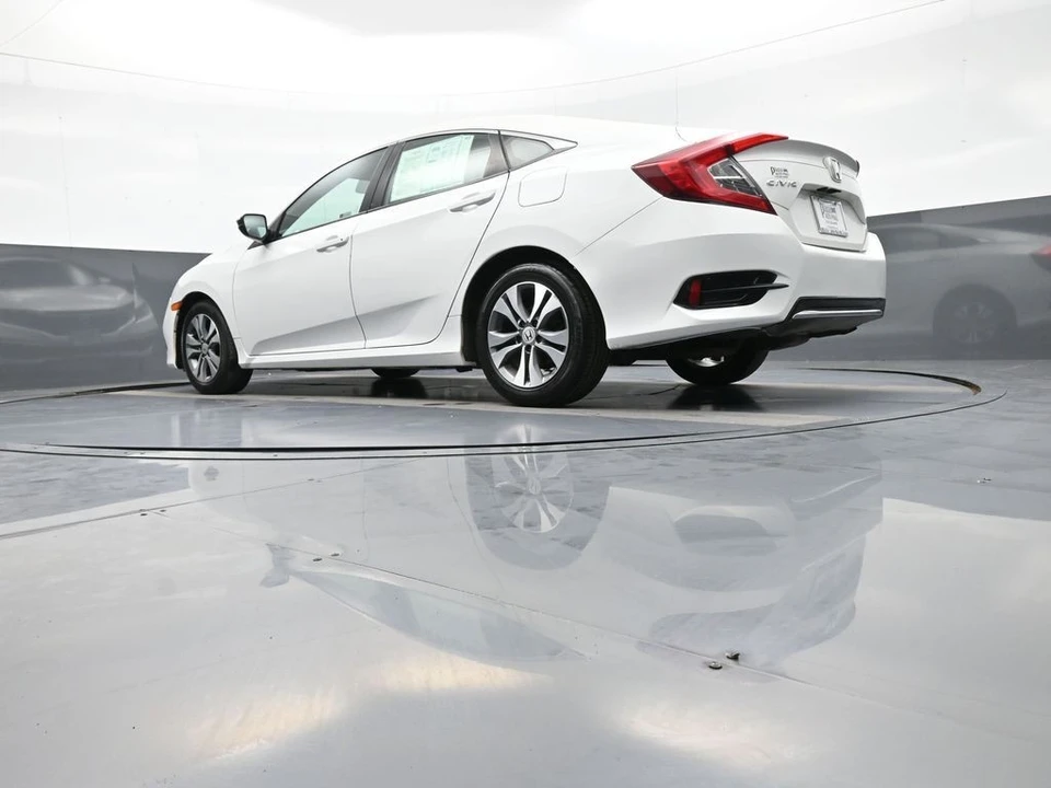 2019 Honda Civic 10th Gen - Image 30 of 31