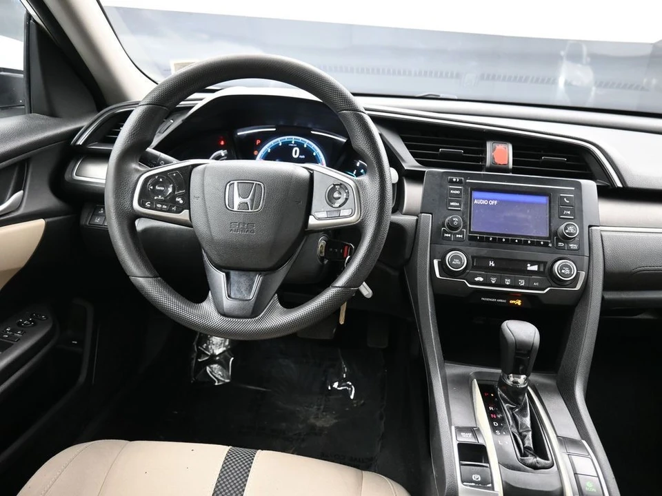 2019 Honda Civic 10th Gen - Image 19 of 31