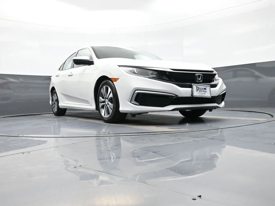 2019 Honda Civic 10th Gen - Image 26 of 31