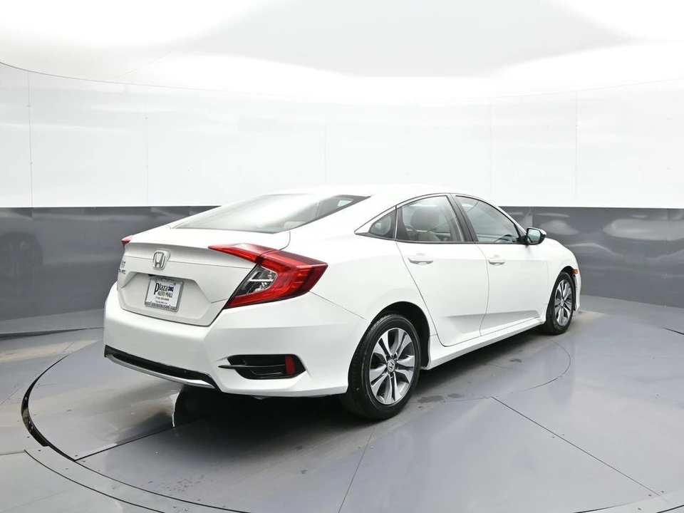 2019 Honda Civic 10th Gen - Image 6 of 31