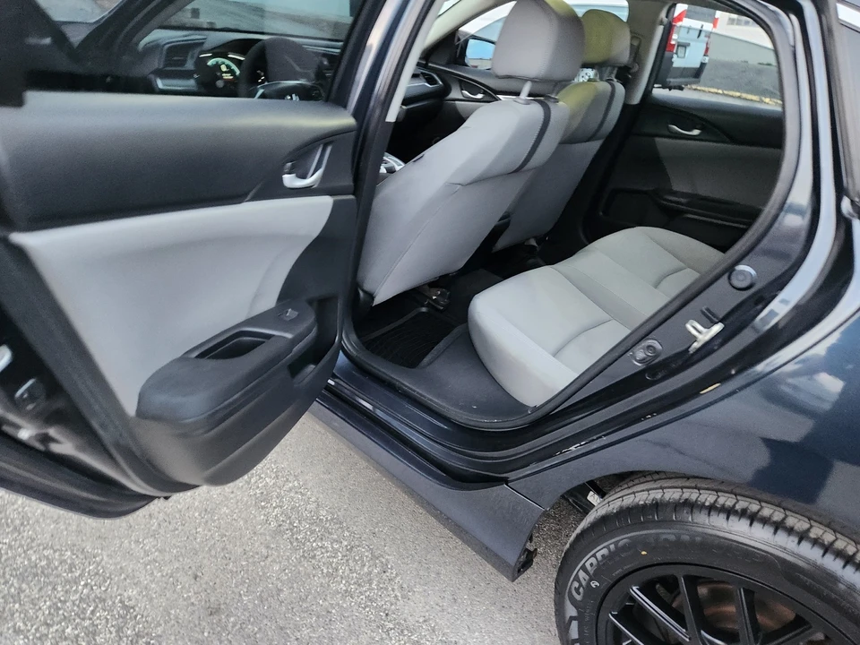 2019 Honda Civic 10th Gen - Image 20 of 25