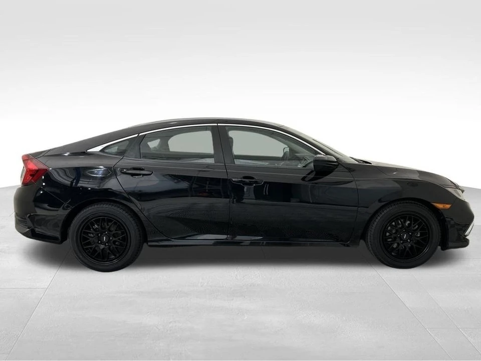 2019 Honda Civic 10th Gen - Image 6 of 12