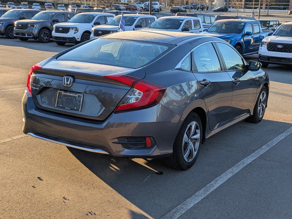 2019 Honda Civic 10th Gen - Image 3 of 12