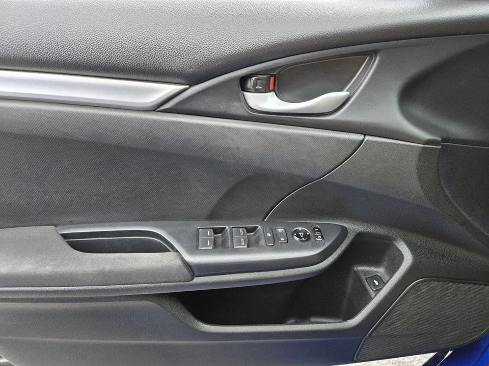 2019 Honda Civic 10th Gen - Image 14 of 19