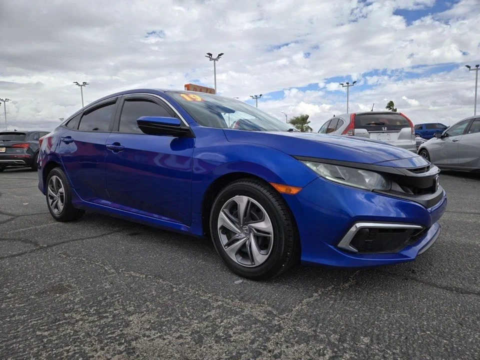 2019 Honda Civic 10th Gen - Image 4 of 19