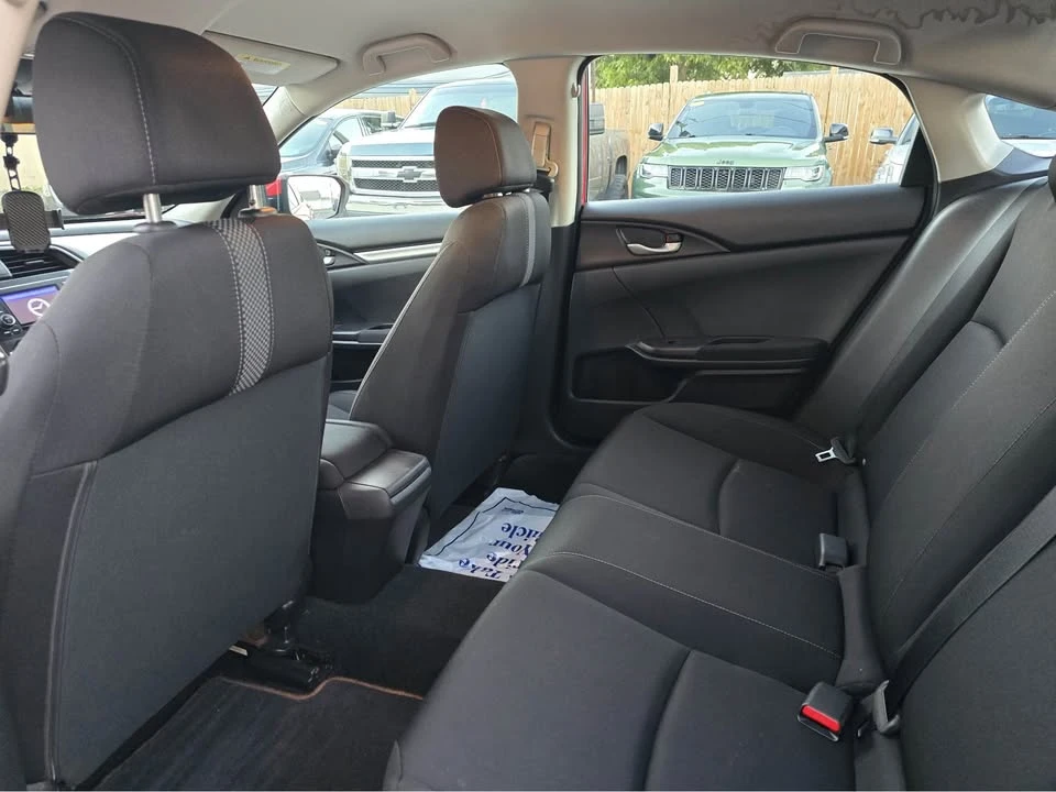 2019 Honda Civic 10th Gen - Image 2 of 4